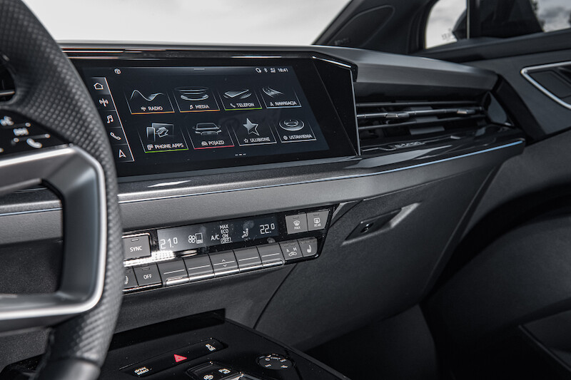 Audi Q4 Sportback e-tron - interior