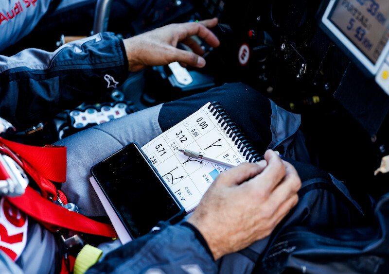 Do granic możliwości: kolejne testy Audi RS Q e-tron w Maroko przed Rajdem Dakar