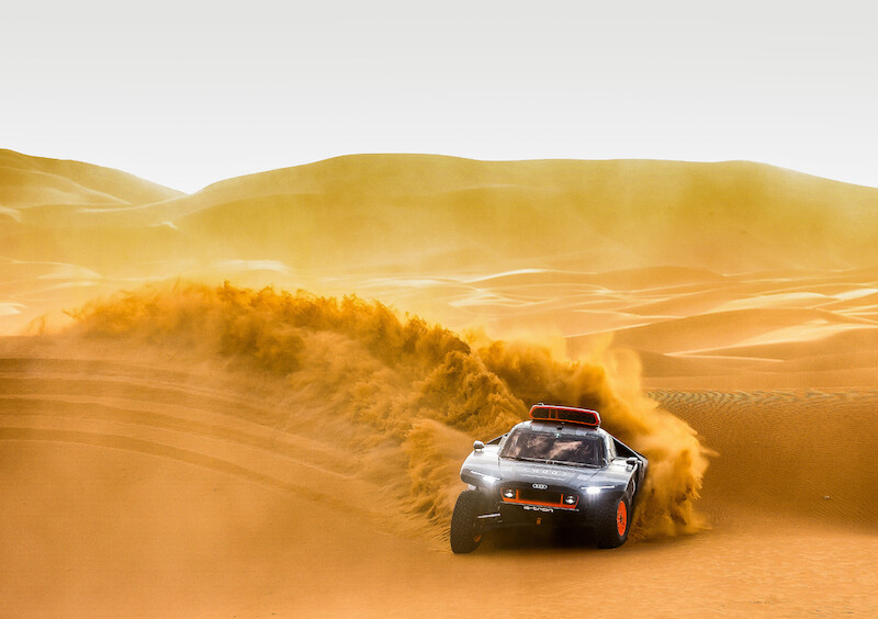 Do granic możliwości: kolejne testy Audi RS Q e-tron w Maroko przed Rajdem Dakar