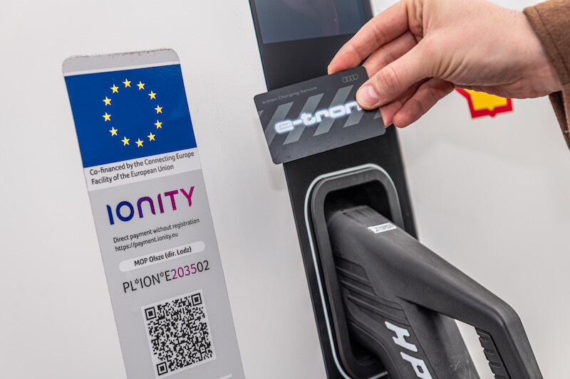 Ponad 5000 nowych punktów szybkiego ładowania do roku 2025 i nowe stacje w Polsce: ekspansja firmy IONITY wzmacnia ofertę ładowania samochodów marki Audi
