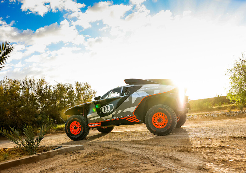 Na progu nowej ery: Audi RS Q e-tron przygotowane do swojego pierwszego Rajdu Dakar