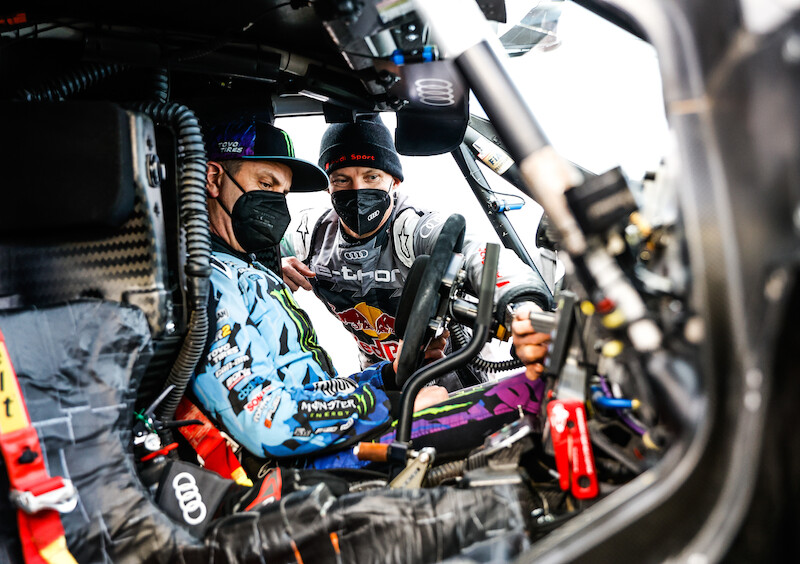 Ken Block zachwycony Audi RS Q e-tron
