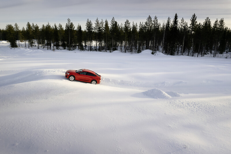 Dlaczego Audi jeździ jak Audi: DNA właściwości jezdnych Audi