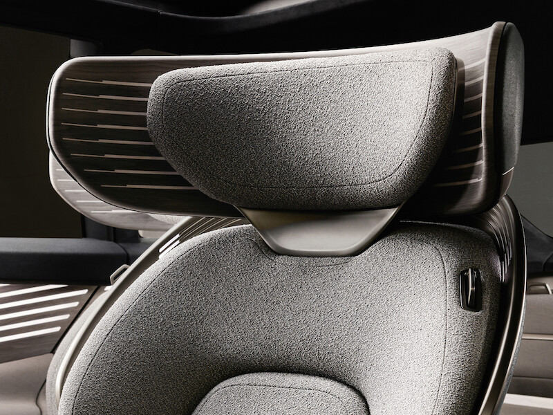 Kosmiczne podróżowanie w sercu megamiasta