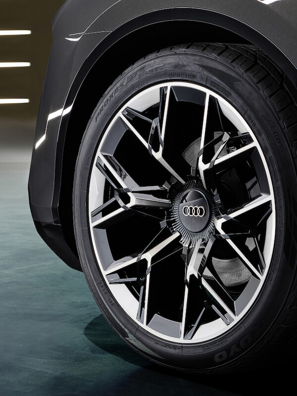 Kosmiczne podróżowanie w sercu megamiasta