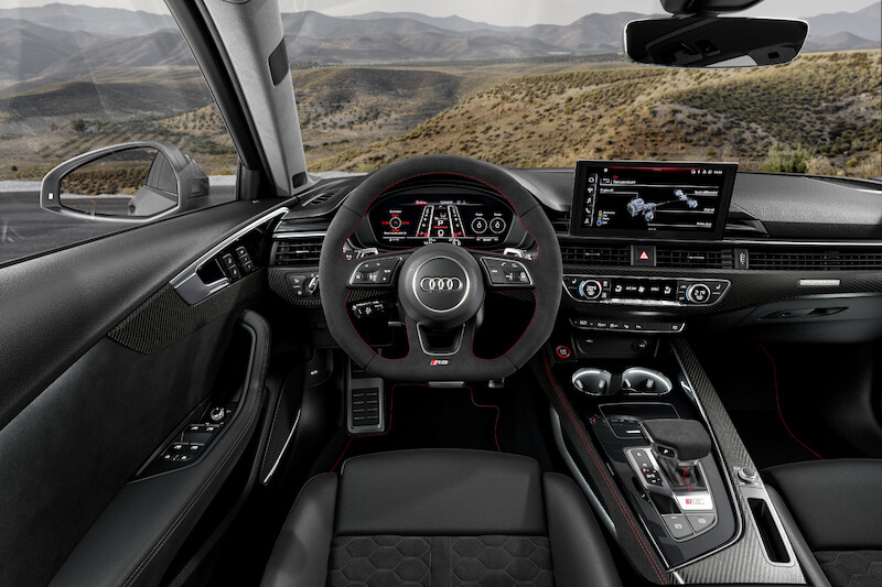 Emocje na najwyższych obrotach: nowe pakiety Competition dla Audi RS 4 Avant i Audi RS 5