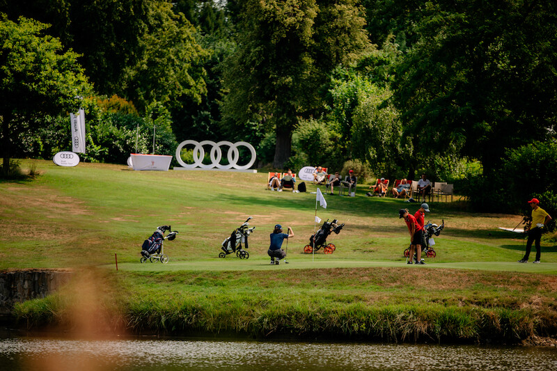 Wsparcie Audi motorem napędowym juniorskiego golfa w Polsce