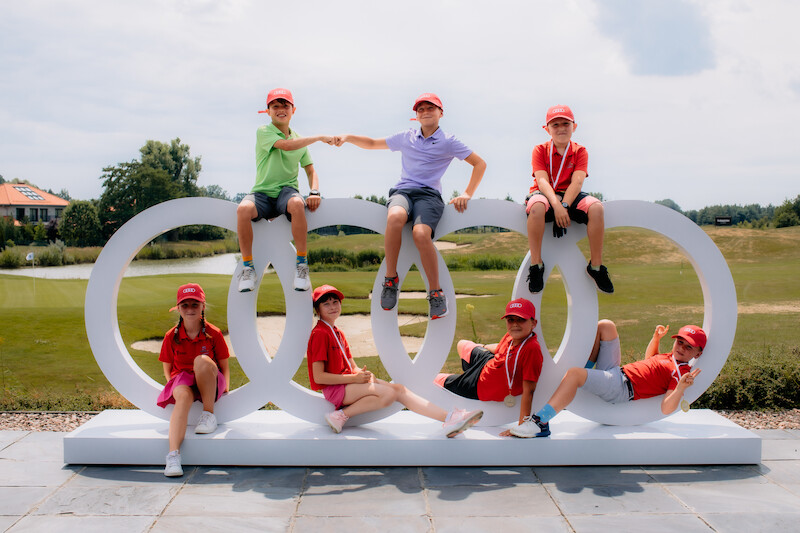 Wsparcie Audi motorem napędowym juniorskiego golfa w Polsce