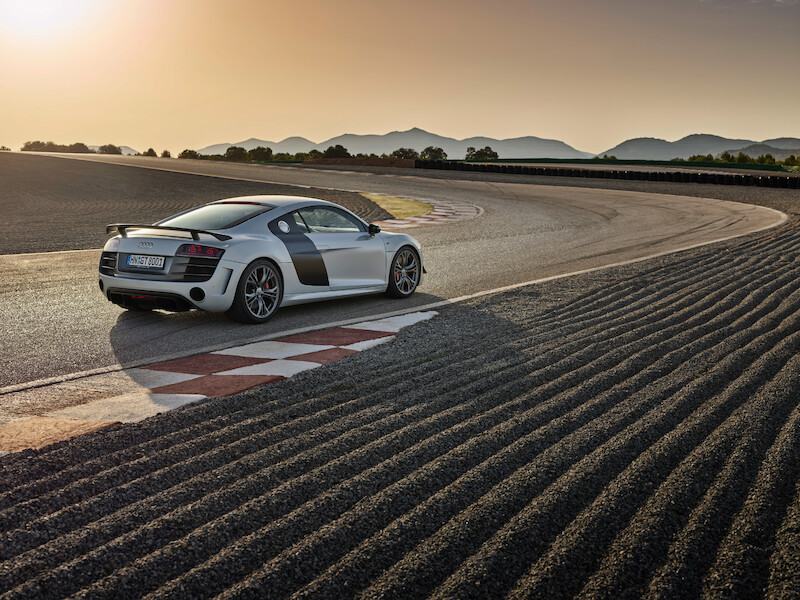 Najwyższe osiągi w swej najczystszej formie: Nowe Audi R8 Coupé V10 GT RWD