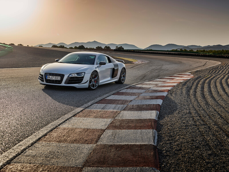 Najwyższe osiągi w swej najczystszej formie: Nowe Audi R8 Coupé V10 GT RWD