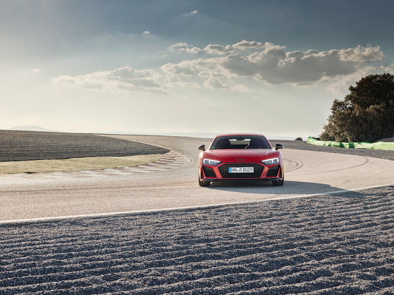 Najwyższe osiągi w swej najczystszej formie: Nowe Audi R8 Coupé V10 GT RWD