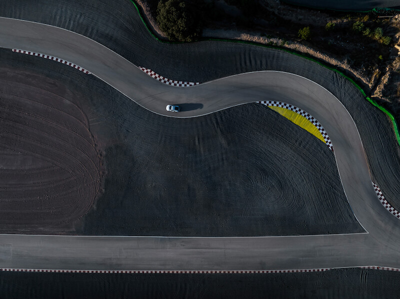 Najwyższe osiągi w swej najczystszej formie: Nowe Audi R8 Coupé V10 GT RWD