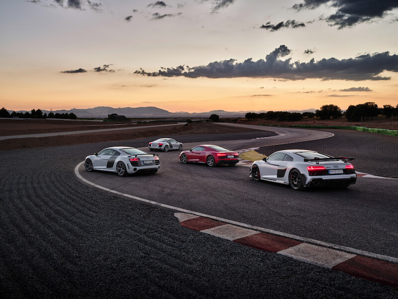 Najwyższe osiągi w swej najczystszej formie: Nowe Audi R8 Coupé V10 GT RWD