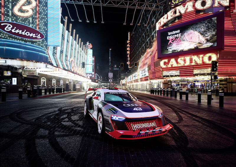 Ken Block i Audi S1 Hoonitron elektryzują Las Vegas