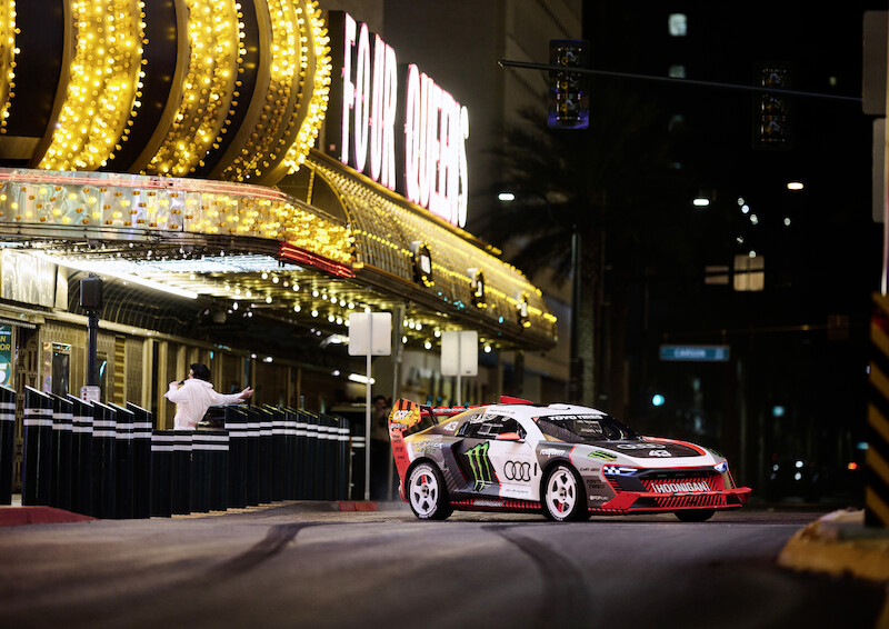 Ken Block i Audi S1 Hoonitron elektryzują Las Vegas