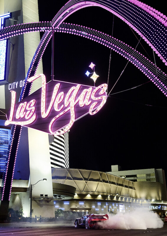 Ken Block i Audi S1 Hoonitron elektryzują Las Vegas
