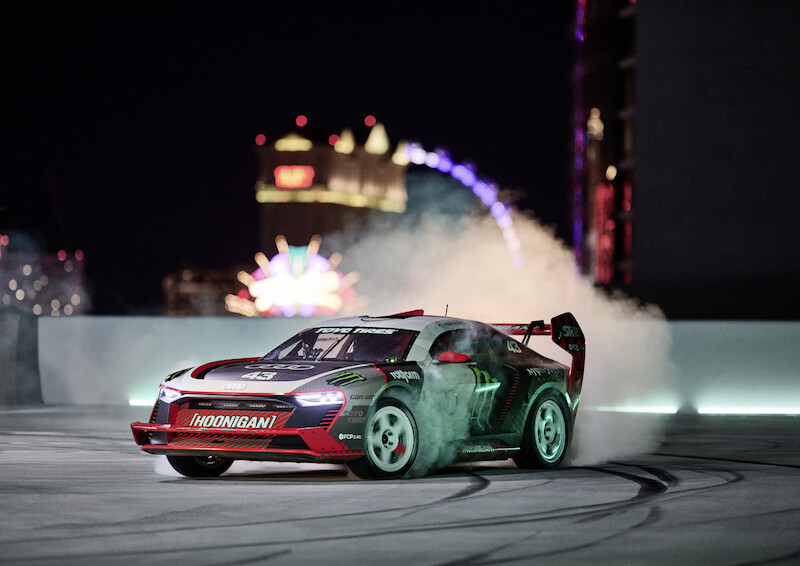 Ken Block i Audi S1 Hoonitron elektryzują Las Vegas