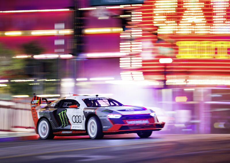 Ken Block i Audi S1 Hoonitron elektryzują Las Vegas