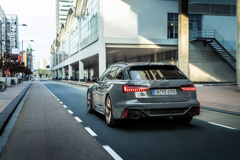 Dynamiczny napęd i ekspresyjny design: Audi RS 6 Avant performance i RS 7 Sportback performance