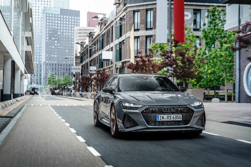 Dynamiczny napęd i ekspresyjny design: Audi RS 6 Avant performance i RS 7 Sportback performance
