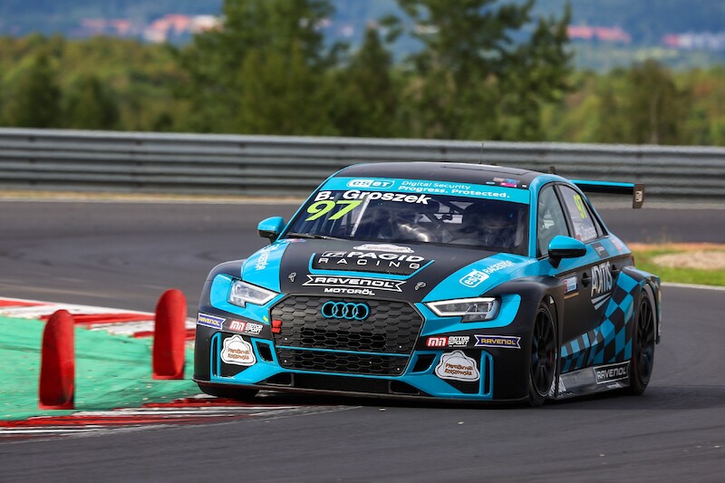 Audi RS 3 LMS po raz trzeci najlepszym modelem kategorii TCR