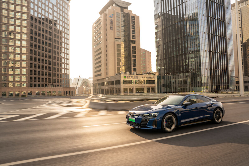 &#8220;Czerwony Romb&#8221; w &#8220;Zielonym Piekle&#8221;: 40 lat Audi Sport GmbH i specjalny występ na Nürburgring