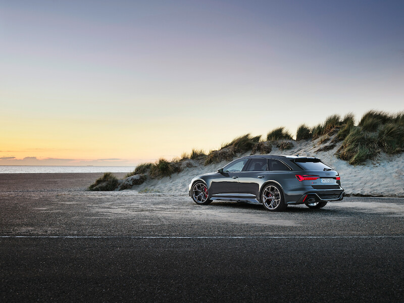 Pełna dynamiki moc i ekspresyjny design: Audi RS 6 Avant performance