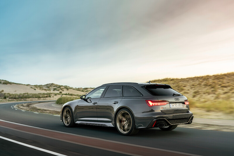 Pełna dynamiki moc i ekspresyjny design: Audi RS 6 Avant performance
