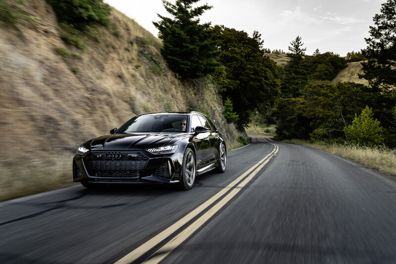 Pełna dynamiki moc i ekspresyjny design: Audi RS 6 Avant performance