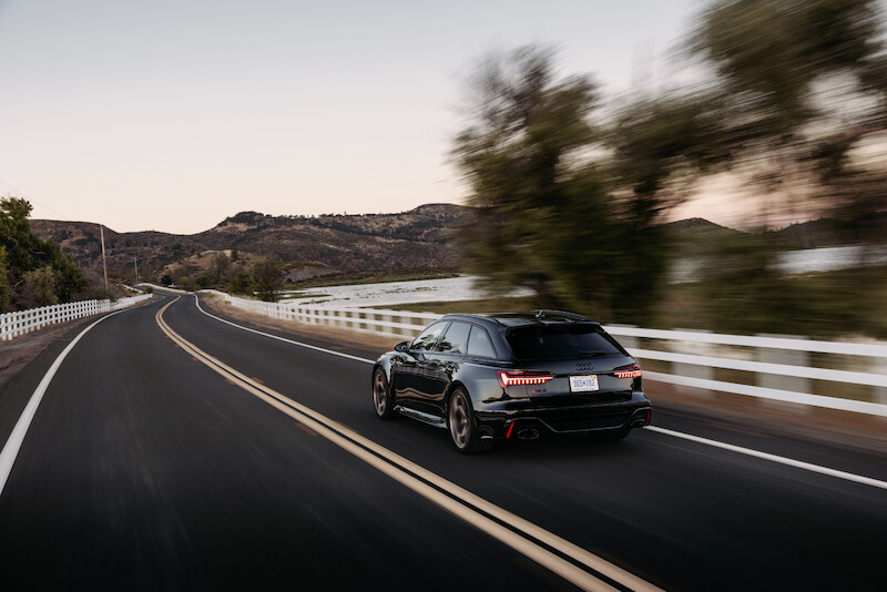 Pełna dynamiki moc i ekspresyjny design: Audi RS 6 Avant performance