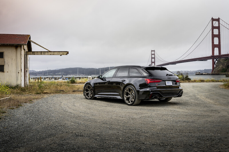 Pełna dynamiki moc i ekspresyjny design: Audi RS 6 Avant performance