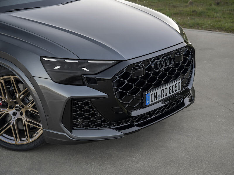 Najmocniejsze SUV-y Audi Sport GmbH: nowe RS Q8 performance i zaktualizowane RS Q8