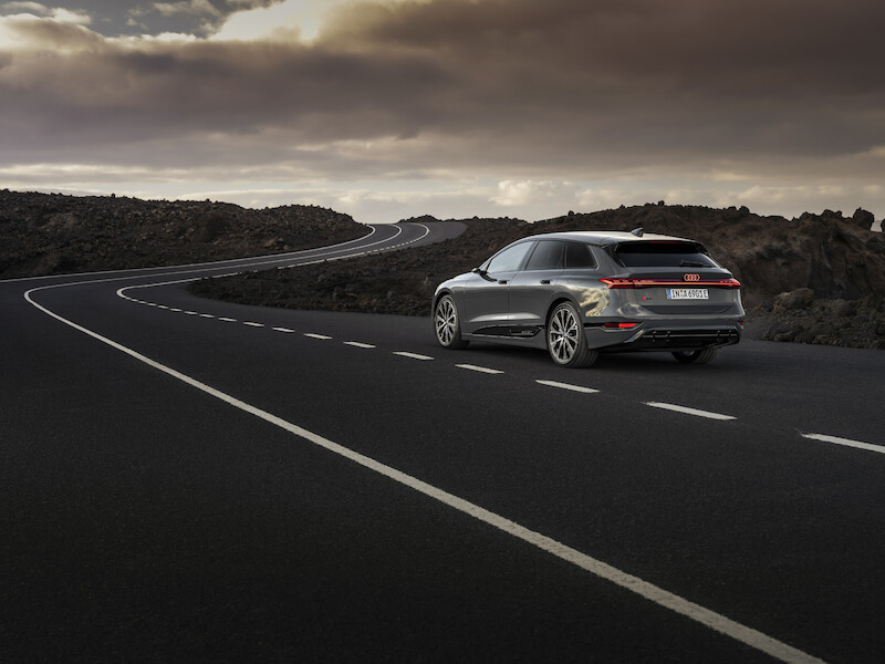 Nowe podejście do wyższej klasy średniej: Audi A6 e-tron wyznacza standardy w obszarach designu i zasięgu