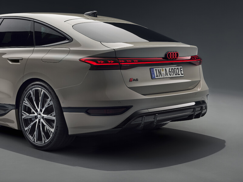 Nowe podejście do wyższej klasy średniej: Audi A6 e-tron wyznacza standardy w obszarach designu i zasięgu