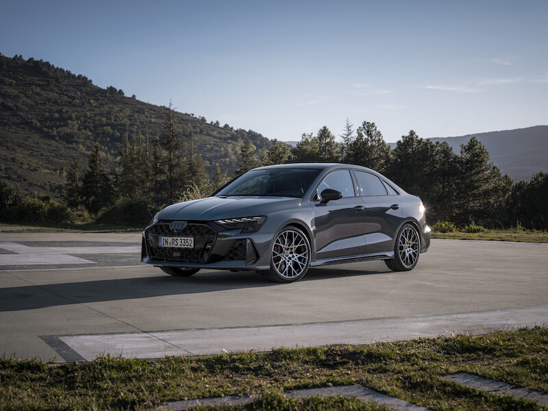 Uczta dla zmysłów: ulepszone Audi RS 3