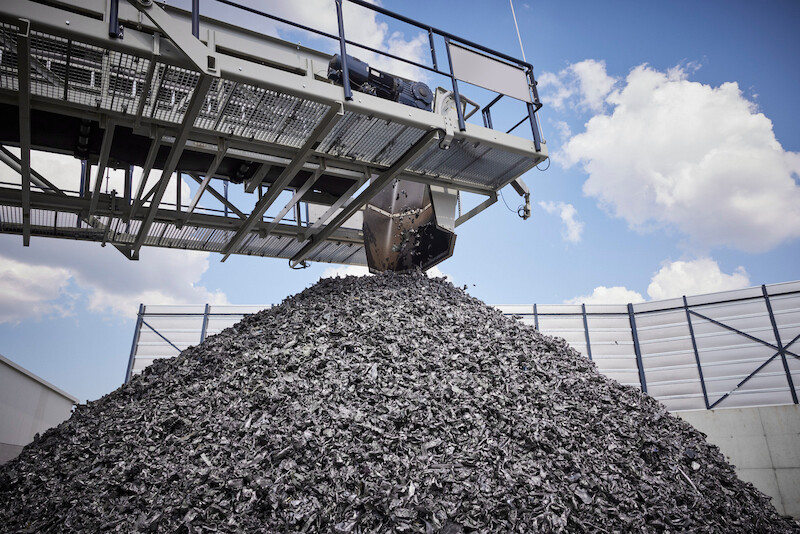 Gospodarka obiegu zamkniętego: Audi zabezpiecza strategiczne i efektywne pod względem kosztów dostawy surowców z odzysku