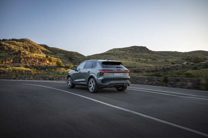 Kompaktowy SUV z charakterem: nowe Audi Q3 debiutuje w Polsce z atrakcyjnymi cenami