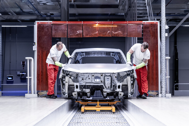 Kompaktowy SUV z charakterem: nowe Audi Q3 debiutuje w Polsce z atrakcyjnymi cenami