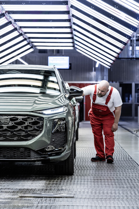 Kompaktowy SUV z charakterem: nowe Audi Q3 debiutuje w Polsce z atrakcyjnymi cenami