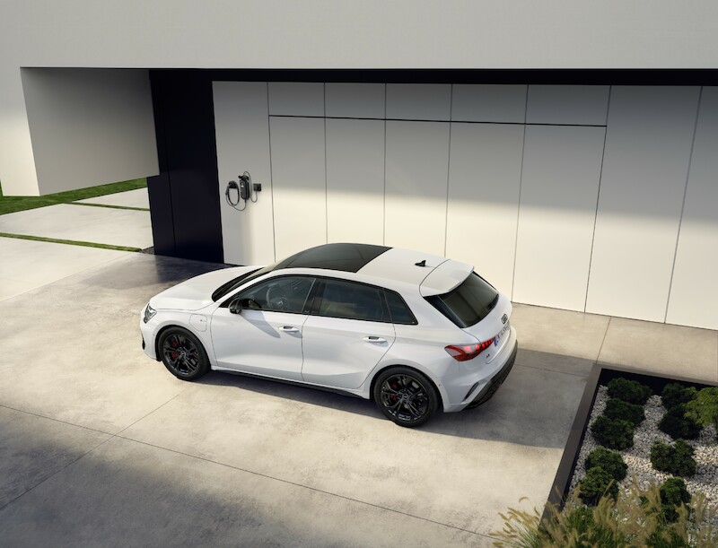 Audi rewolucjonizuje portfolio hybryd plug-in z najszerszą gamą PHEV w segmencie premium