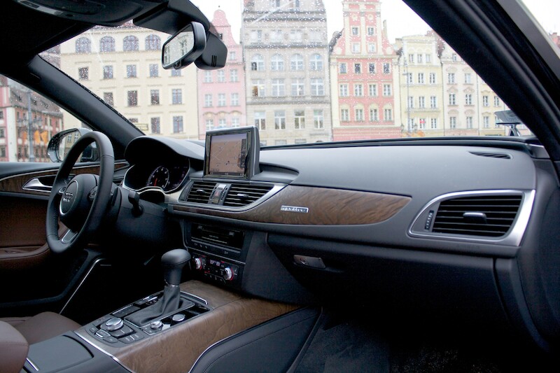 Innowacyjna limuzyna &#8211; nowe Audi A6