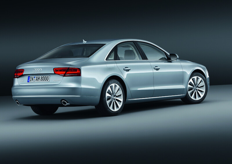 Konsekwentnie efektywne - Audi A8 hybrid