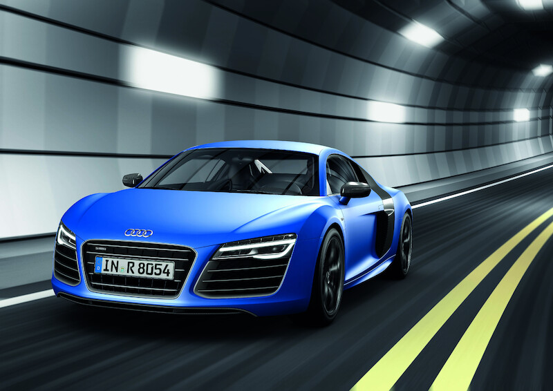 R8 V10 plus