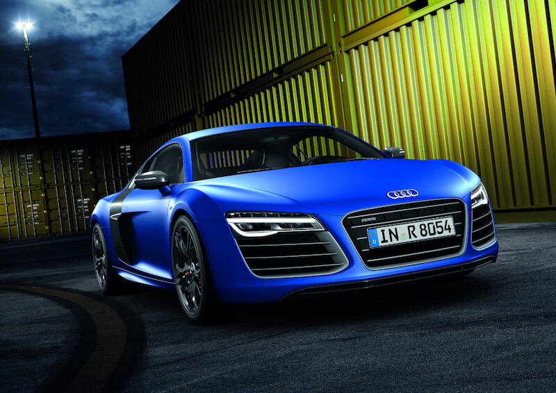 R8 V10 plus