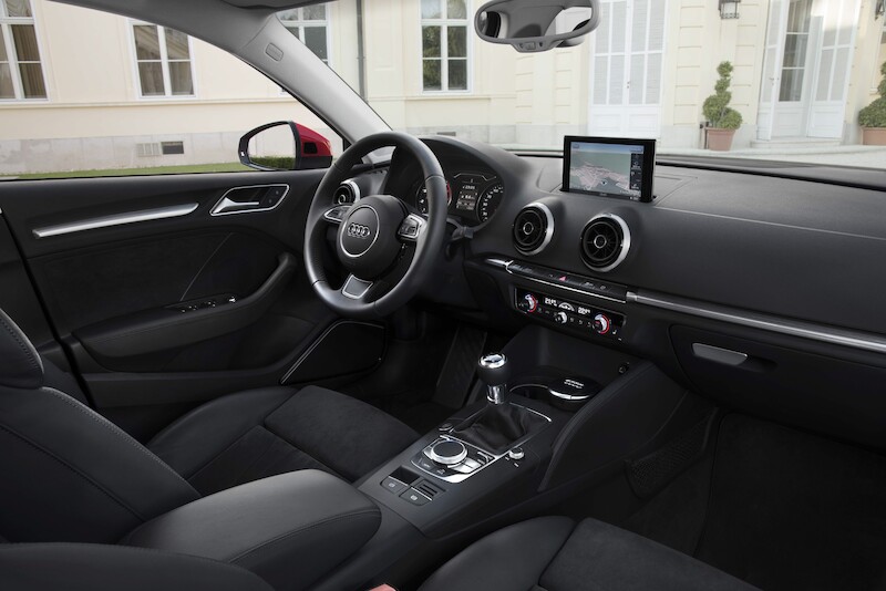 Audi A3 Limousine IV - wnętrze