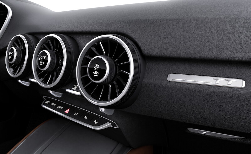Nowe Audi TT i TTS - trzecia generacja kompaktowego sportowca