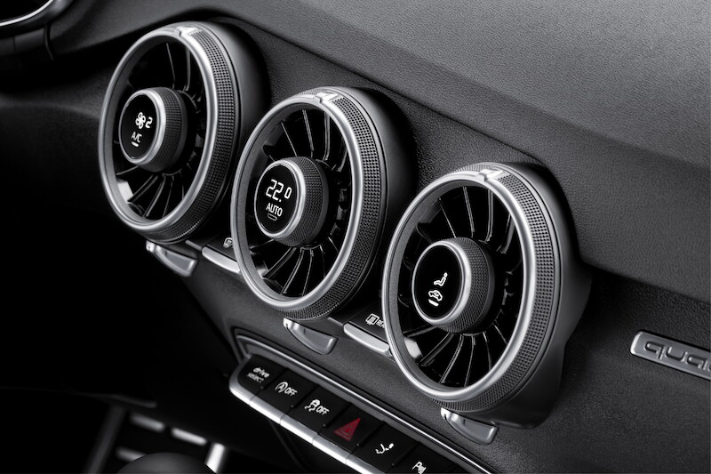 Nowe Audi TT i TTS - trzecia generacja kompaktowego sportowca