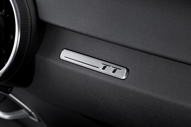 Nowe Audi TT i TTS - trzecia generacja kompaktowego sportowca