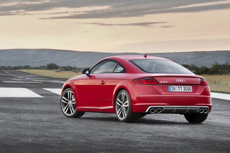 Audi TTS  Coupé