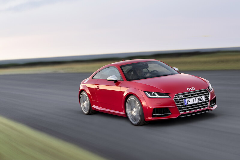 Audi TTS  Coupé